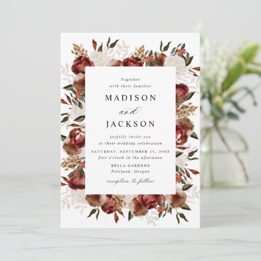 Rustieke Bourgogne en Ivoor Rozen Bruiloft Kaart (Staand voorkant)