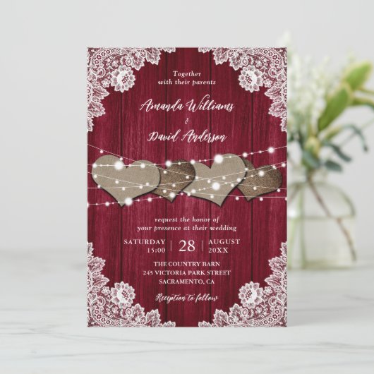 Rustieke Bourgogne Hout Burlap Kant Bruiloft Kaart (Staand voorkant)