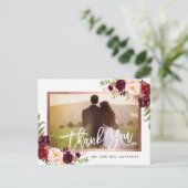 Rustieke Bourgondische bloem bruiloft foto dank je Aankondigingskaart (Staand voorkant)