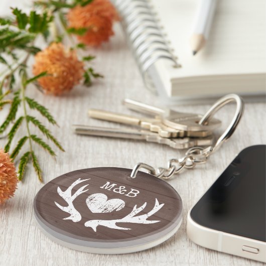 Rustieke bruiloft gunst hert gewei bruin hout prin sleutelhanger (Voorkant Rechts)