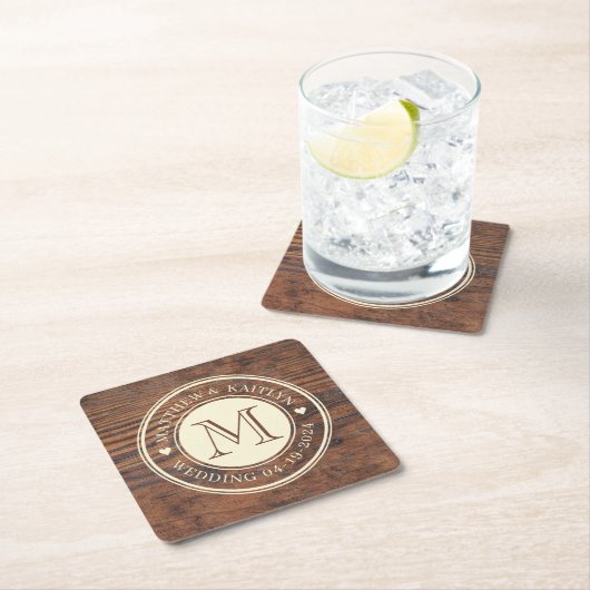 Rustieke bruiloft hart Monogram in donkere walnoot Kartonnen Onderzetters (Insitu)