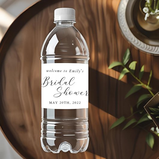 Rustieke bruiloft met wilde bloemen en bij voor de waterfles etiket