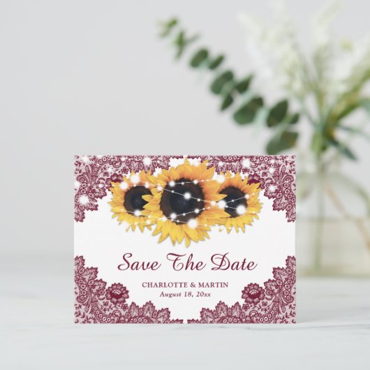 Rustieke Burgundy Zonnebloem Trouw Save The Date Aankondigingskaart (Staand voorkant)
