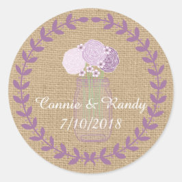 Rustieke Burlap en Paarse Mason Jar Flowers Bruilo Ronde Sticker