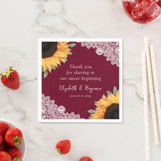 Rustieke Burlap Lace Zonnebloem en Bourgondische b Servet (Insitu)