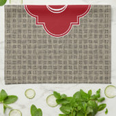 Rustieke Burlap Look Cranberry Quatrefoil Monogram Theedoek (Gevouwen)