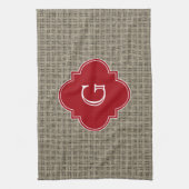 Rustieke Burlap Look Cranberry Quatrefoil Monogram Theedoek (Verticaal)