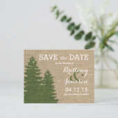 Rustieke Burlap Pine Bomen Winter Save the Date Aankondigingskaart (Staand voorkant)