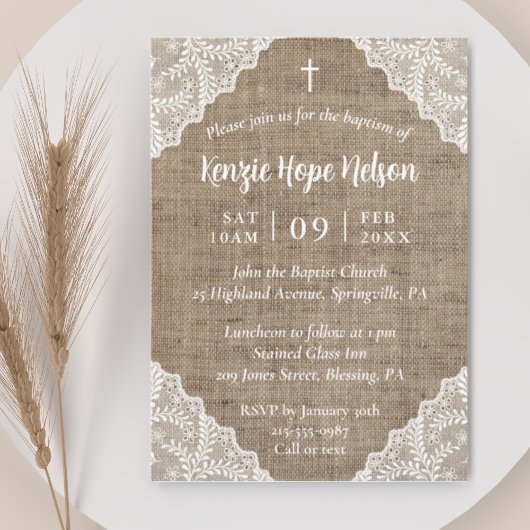 Rustieke Burlap & White Lace Cross doop Kaart