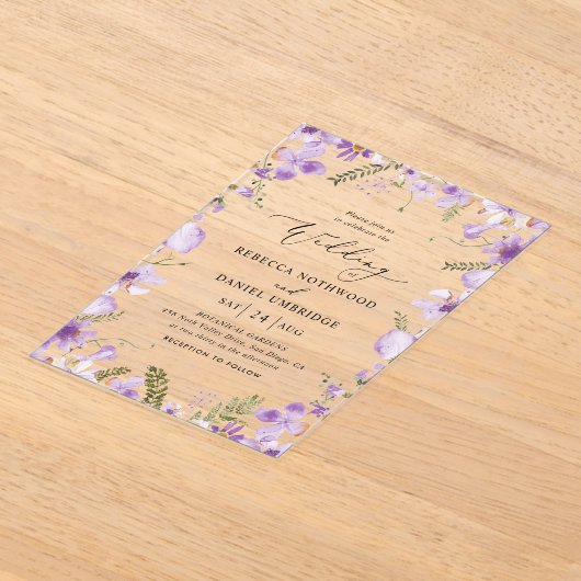 Rustieke Chic Purple Flowers Wedding Acryl Uitnodigingen (Laagn)