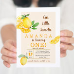 Rustieke Citrus kleine lieverd Lemon 1e Verjaardag Kaart<br><div class="desc">Onze kleine lieverd Lemon 1e verjaardag uitnodiging Lemon lieverd Party uitnodiging en zo veel leuke uitnodiging, </div>