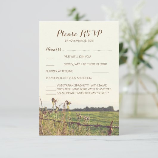Rustieke Country Fence Wedding Reply Kaarten RSVP Kaartje (Staand voorkant)