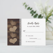 Rustieke Country Wood Burlap Hearts Lace Wedding RSVP Kaartje (Staand voorkant)