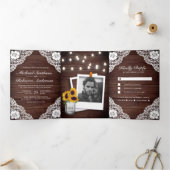 Rustieke Country Wood Lace String Lights Wedding Drieluik Uitnodiging (Binnen)