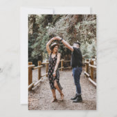 Rustieke Country Wreath Foto Monogram Chic Wedding Kaart (Achterkant)