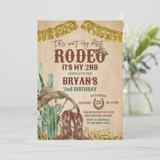 Rustieke cowboy Rodeo 2e verjaardag uitnodiging (Staand voorkant)