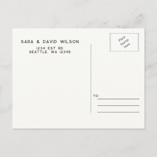 Rustieke dennenappel bruiloft bewaar de datum aankondigingskaart (Achterkant)