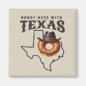Rustieke donut puinhoop met texas souvenir magneet (Voorkant)