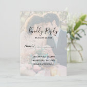 Rustieke eenvoudige elegante foto bruiloft RSVP Kaart (Staand voorkant)