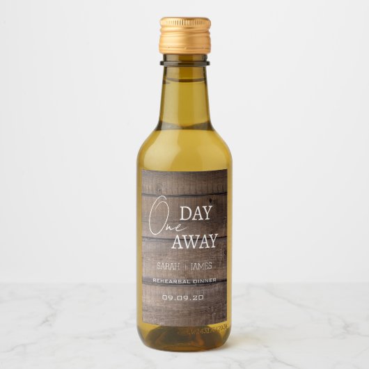 Rustieke eik een dag weg repetitie diner mini wijn etiket (Voorkant)