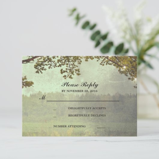 Rustieke Eiken Boom Lichten Bruiloft RSVP (Staand voorkant)