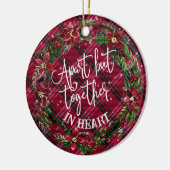 Rustieke elegantie: feestelijke kerstfoto afgespee keramisch ornament (Links)