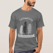 Rustieke en winter pijnbomen met familie T-shirt (Voorkant)