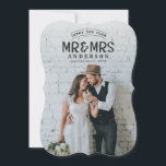 Rustieke foto dank je wel trouwkaart feestdagenkaart<br><div class="desc">Rustieke foto dank je wel trouwkaart. Deel je happy nieuws mee in stijl met deze foto trouwkaart. Pas de achtergrondkleur aan om aan te sluiten bij je foto. Maakt deel uit van een collectie.</div>