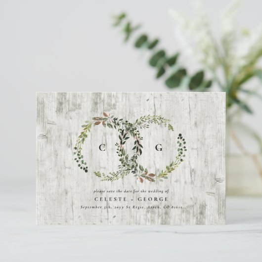 Rustieke gebladerte krans zilveren houten bruiloft save the date (Staand voorkant)