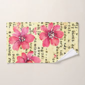 Rustieke geschilderde achtergrond met bloemen en l bad handdoek (Handdoek)