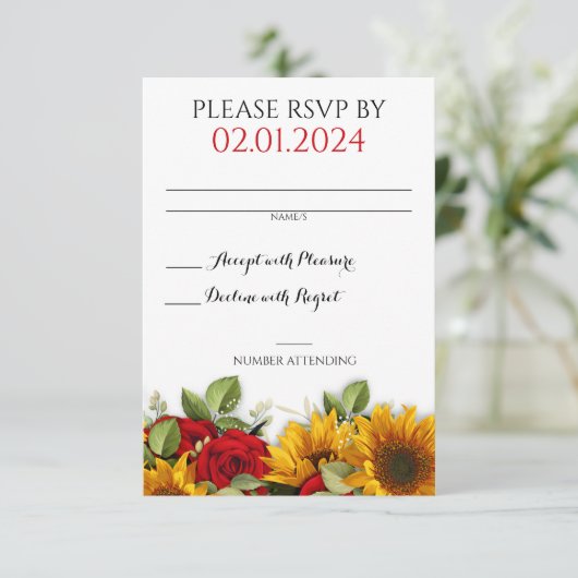Rustieke herfst bruiloft rode rozen RSVP-kaart RSVP Kaartje (Staand voorkant)