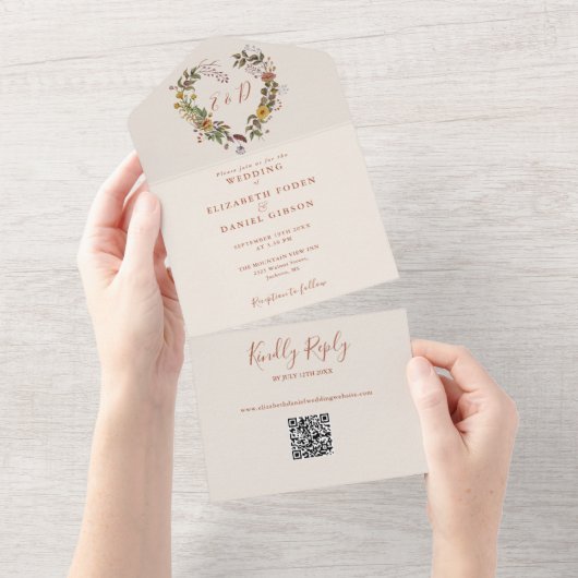 Rustieke Herfst Herfst Bloemen Hart QR Code Huweli All In One Uitnodiging (Afscheurbaar)