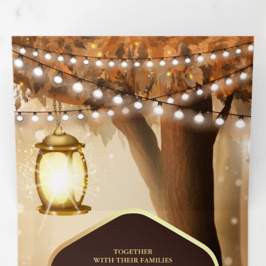 Rustieke herfst herfst boom lamp snoer lichten bru drieluik uitnodiging (Binnenzijde eerst)