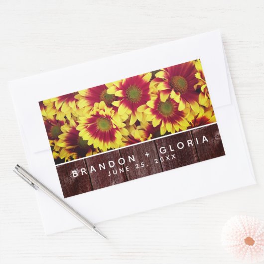 Rustieke herfst Zonnebloemen op hek Bruiloft Rechthoekige Sticker (Envelop)