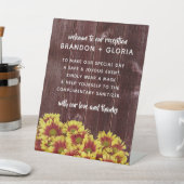 Rustieke herfst Zonnebloemen op hek Bruiloft Reclamebord Met Voetstuk (Insitu)