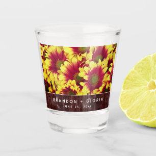 Rustieke herfst Zonnebloemen op hek Bruiloft Shot Glas