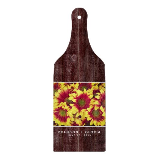 Rustieke herfst Zonnebloemen op hek Bruiloft Snijplank (Voorkant)