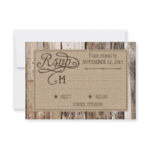 Rustieke hout en hart Etsen RSVP-kaart