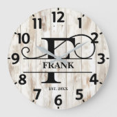 Rustieke houten achtergrond F Monogram Grote Klok (Voorkant)