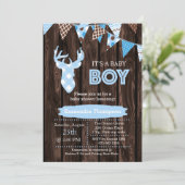 Rustieke houten blauwe geruite herten baby shower kaart (Staand voorkant)