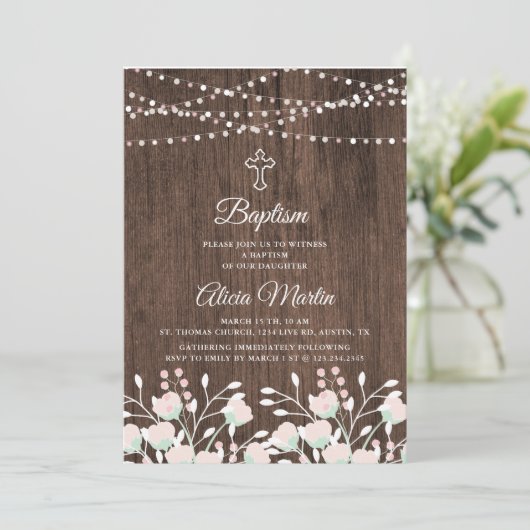 Rustieke houten bloemencross doop uitnodiging (Staand voorkant)