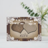 Rustieke houten burlap string verlichting bruiloft RSVP kaartje (Staand voorkant)