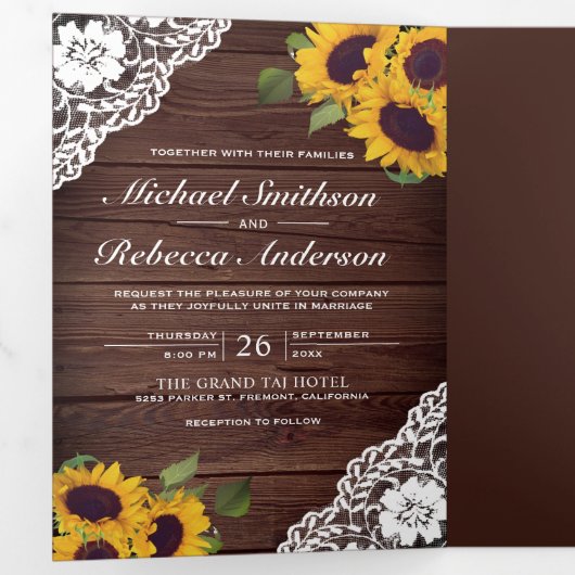 Rustieke Houten Kant Zonnebloem String Lights Brui Drieluik Uitnodiging (Binnenzijde eerst)