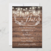 Rustieke houten slingerlichten bloemige bruiloft save the date (Voorkant)