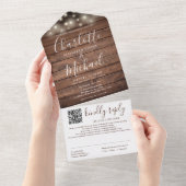 Rustieke houten slingerlichten QR-code bruiloft All In One Uitnodiging (Afscheurbaar)