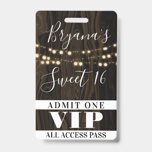 Rustieke houten slingerlichten Sweet 16 VIP-pas Badge (Voorzijde)
