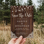 Rustieke houten slingerlichten Trouw save-the-date Save The Date