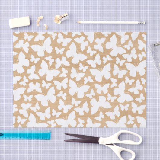 Rustieke houten textuur met witte vlinder tissuepapier (Craft)