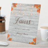 Rustieke houten val bladeren & licht gunsten reclamebord met voetstuk (Insitu)