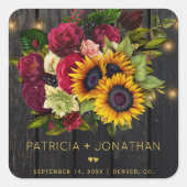 Rustieke houten zonnebloemen en bordeaux rozen bru vierkante sticker (Voorkant)